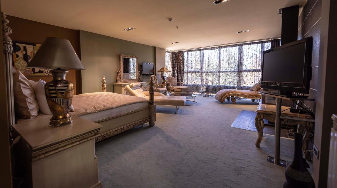 מוורובו Radika Mountain Resort מראה חיצוני תמונה