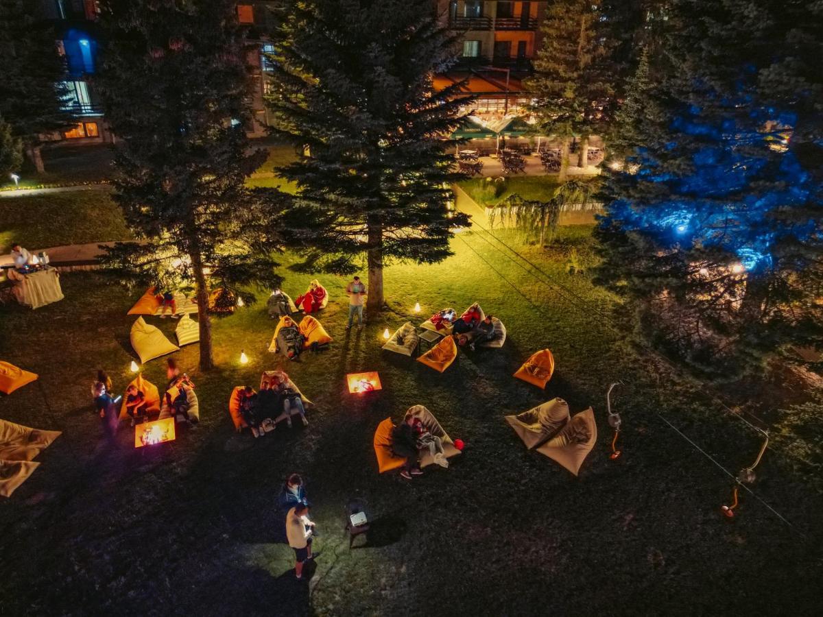 מוורובו Radika Mountain Resort מראה חיצוני תמונה