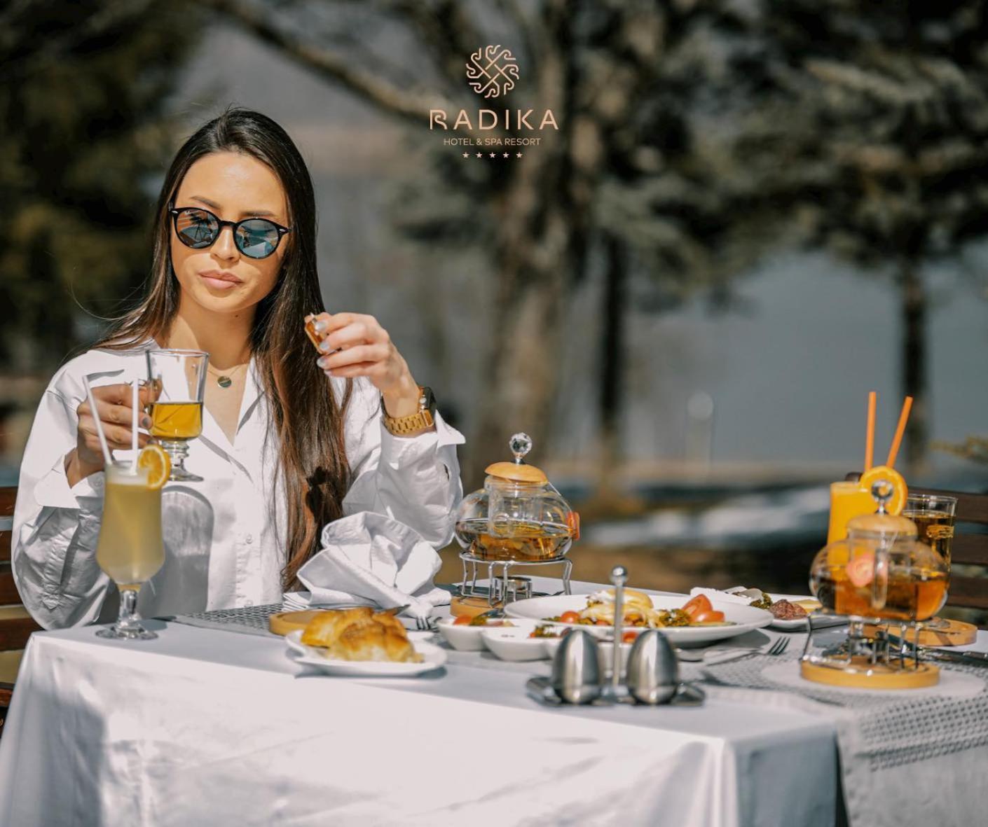 מוורובו Radika Mountain Resort מראה חיצוני תמונה